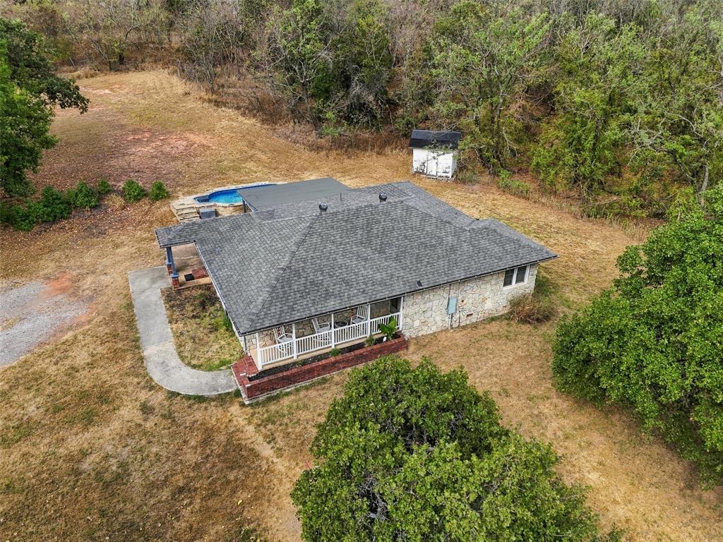 12401 S Henney Road Property Photo 1