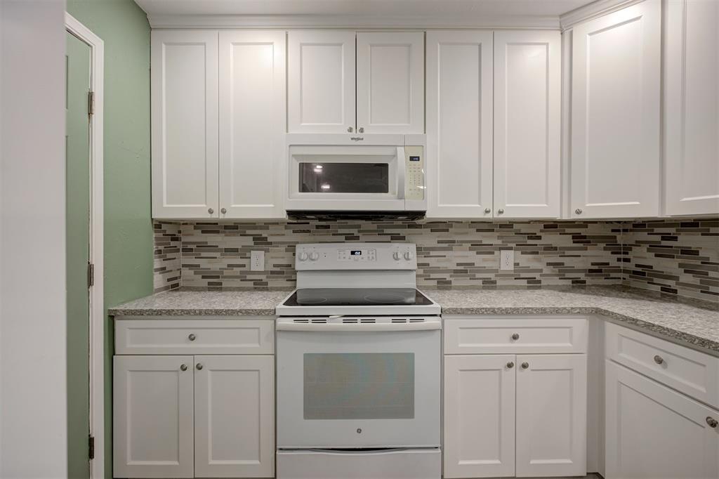844 Englewood Road Property Photo 16