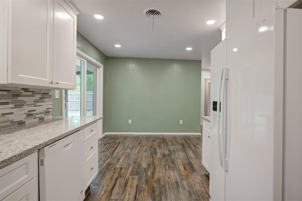 844 Englewood Road Property Photo 17