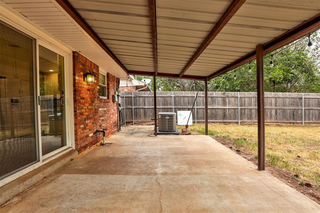 844 Englewood Road Property Photo 37