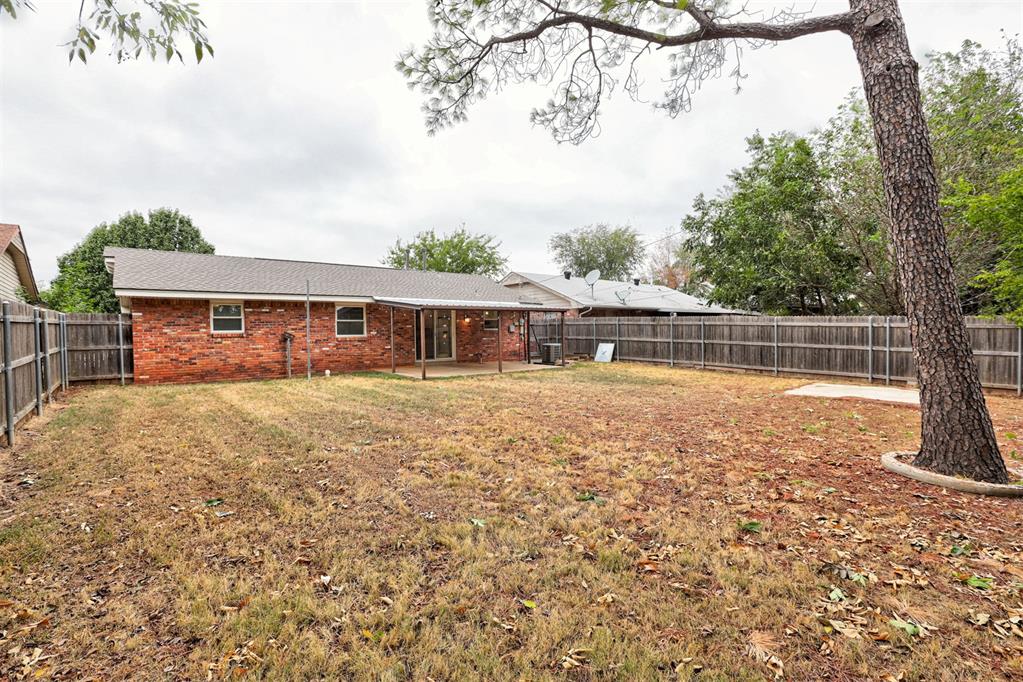 844 Englewood Road Property Photo 40