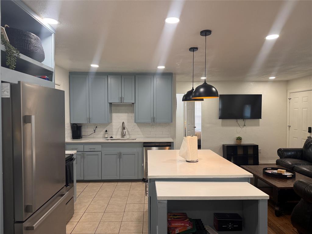 1325 Sw 14th Street Property Photo 4