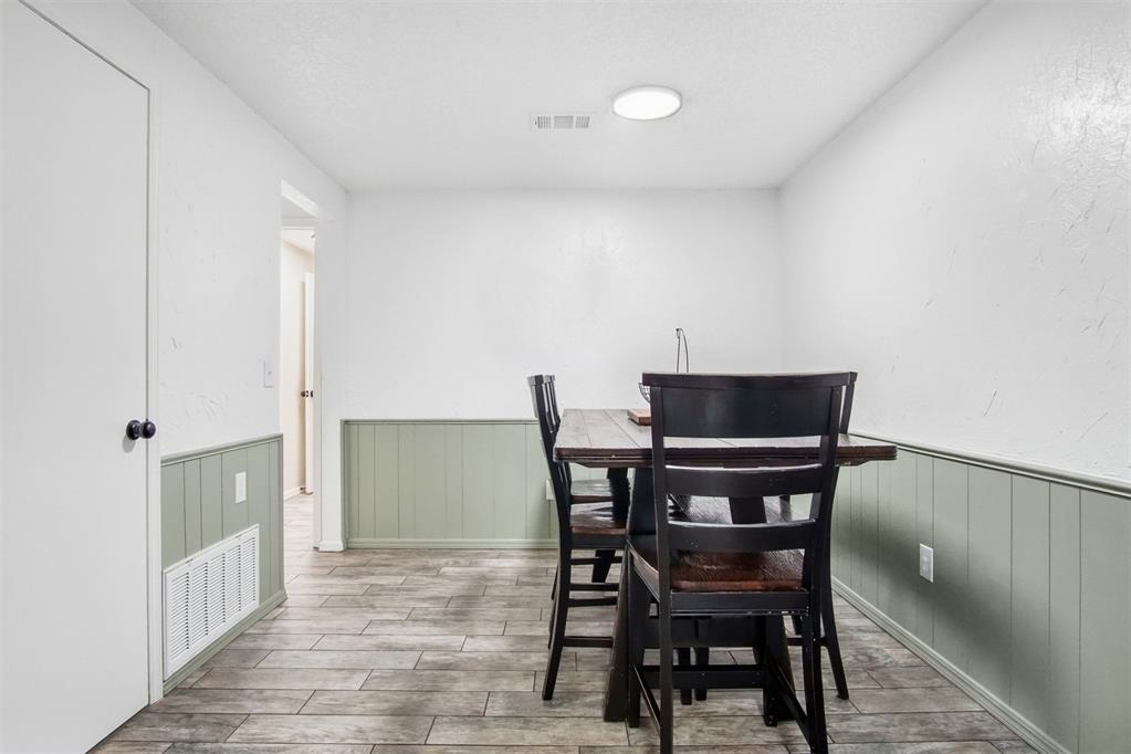 7719 Nw 113th Place Property Photo 14