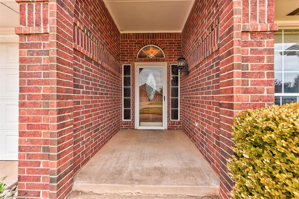 3909 Brunswick Lane Property Photo 3