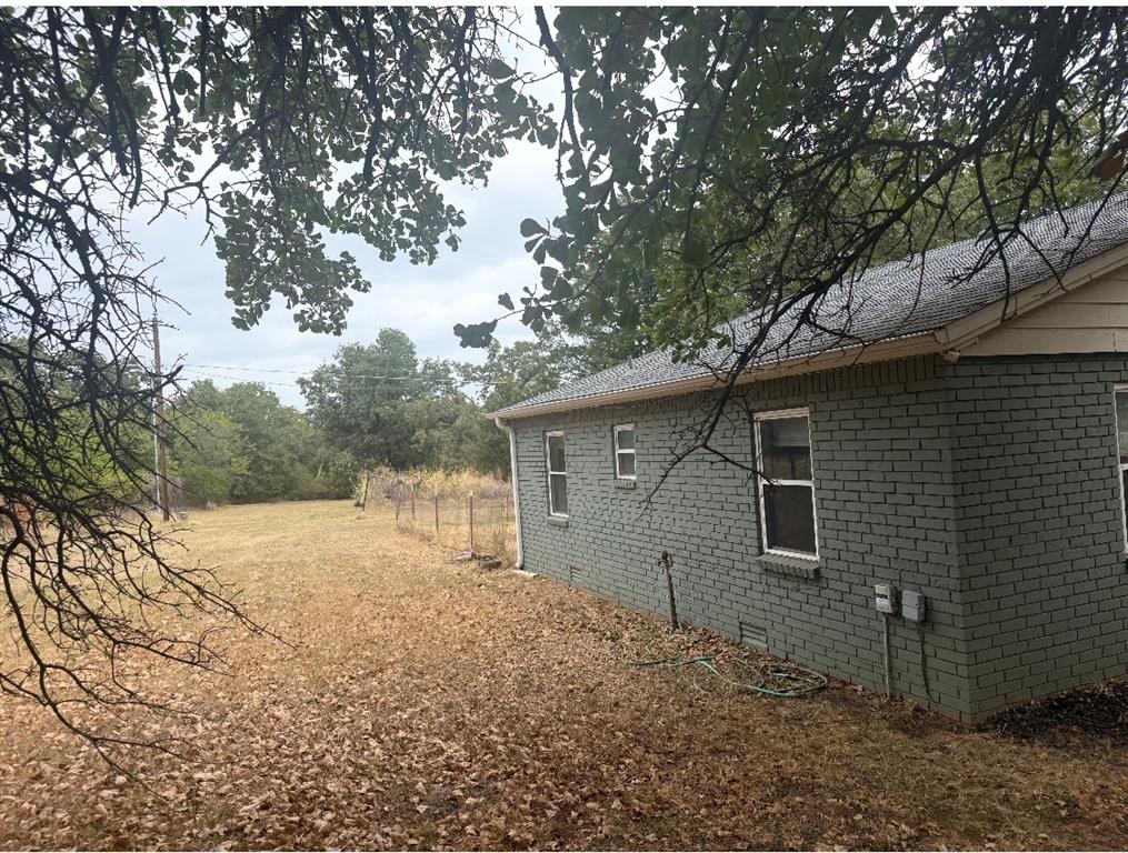 106 W Central Avenue Property Photo 3