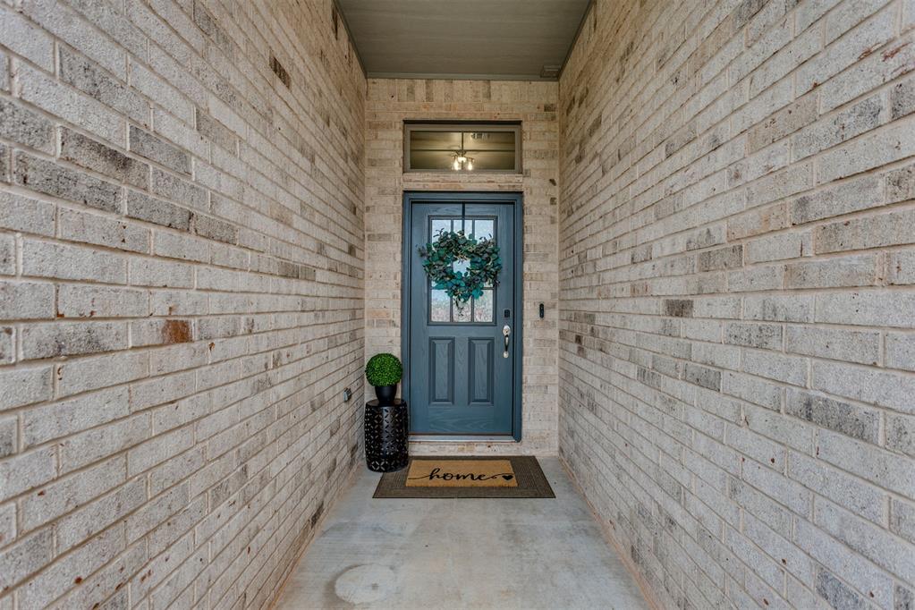 9208 Sw 41st Street Property Photo 3