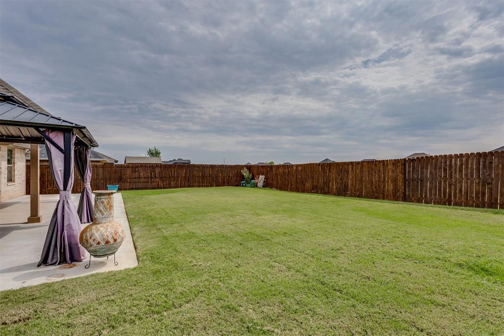 9208 Sw 41st Street Property Photo 47