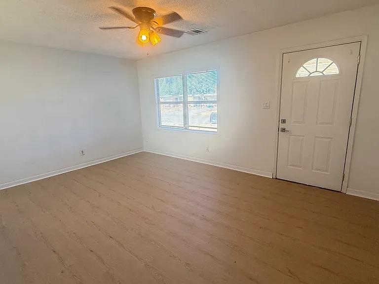 1804 Elm Drive Property Photo 4
