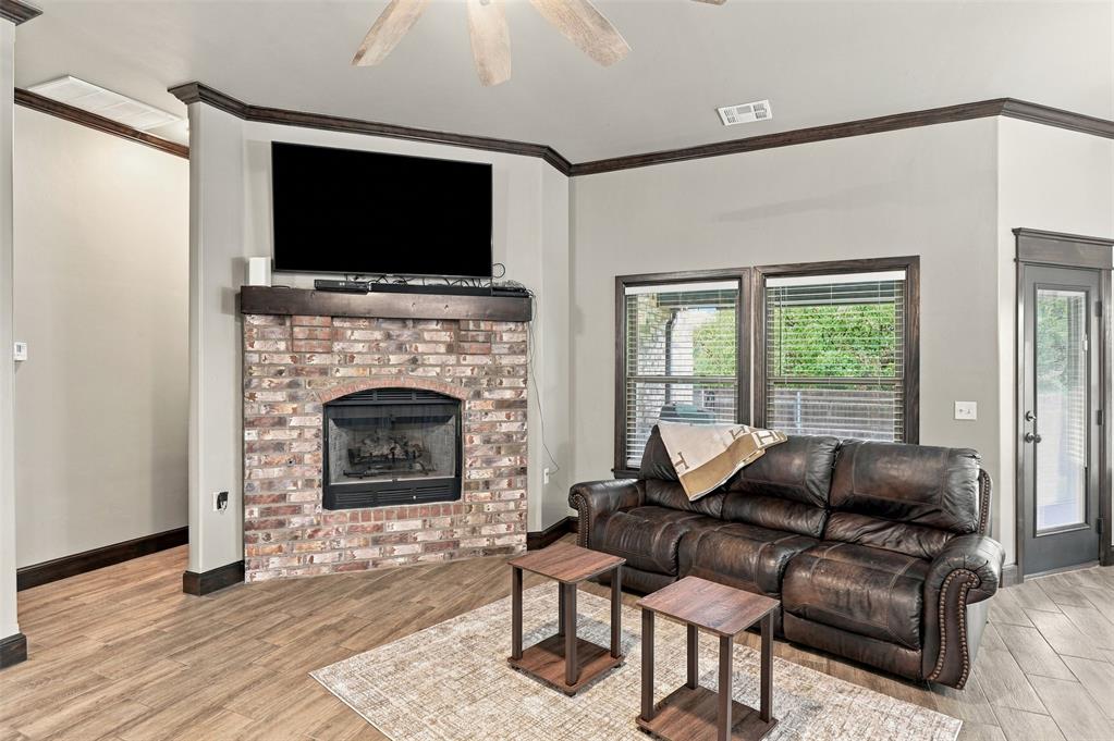 10601 Wild Horse Creek Drive Property Photo 7