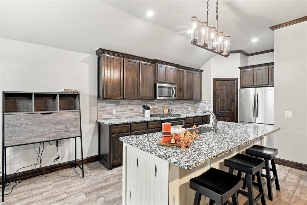 10601 Wild Horse Creek Drive Property Photo 8
