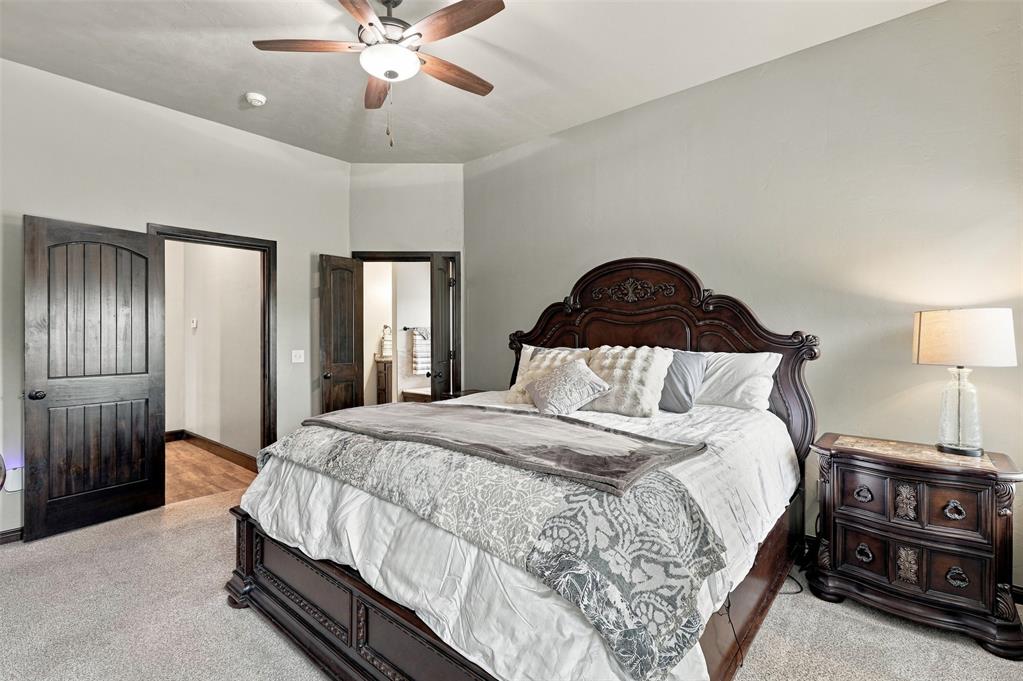 10601 Wild Horse Creek Drive Property Photo 11