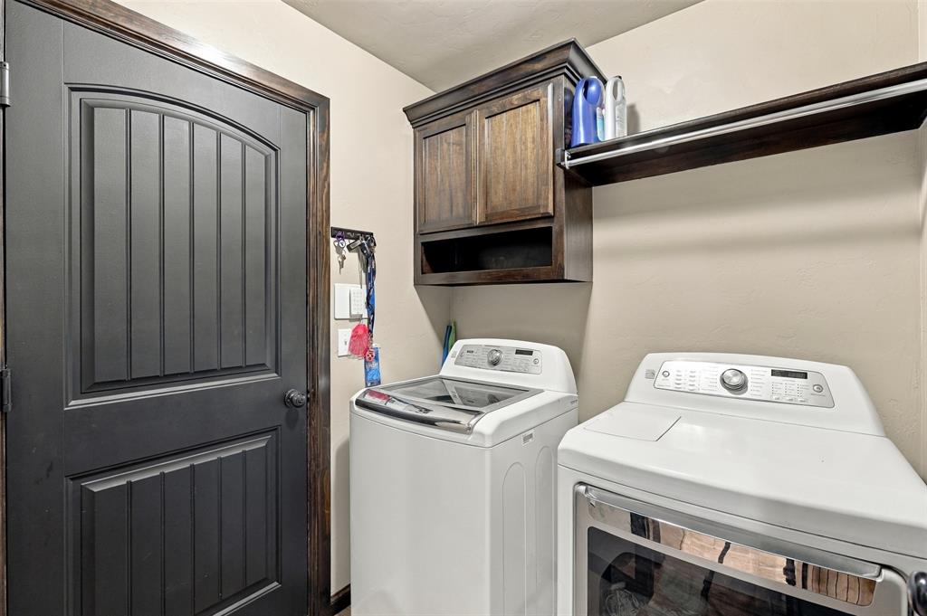 10601 Wild Horse Creek Drive Property Photo 17
