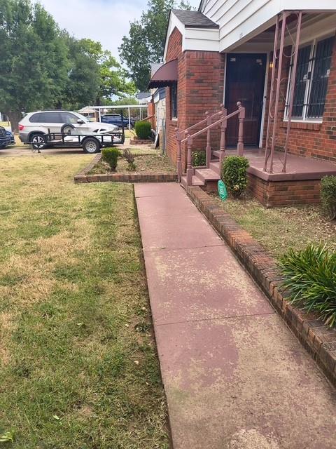 1224 N Campbell Road Property Photo 5