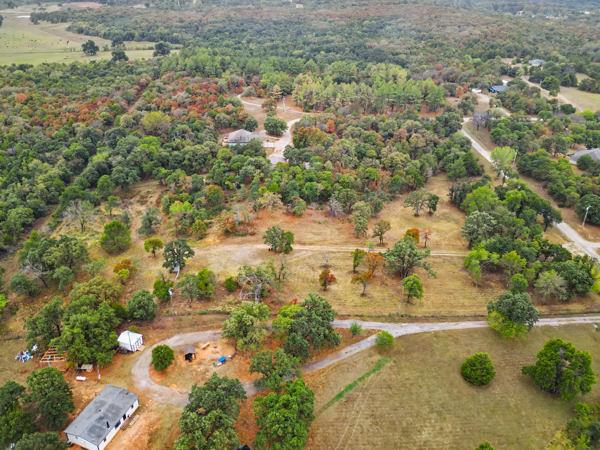 13900 Choctaw Hills Road Property Photo 7