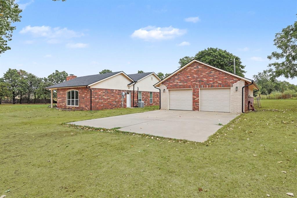 7600 N Post Road Property Photo 30