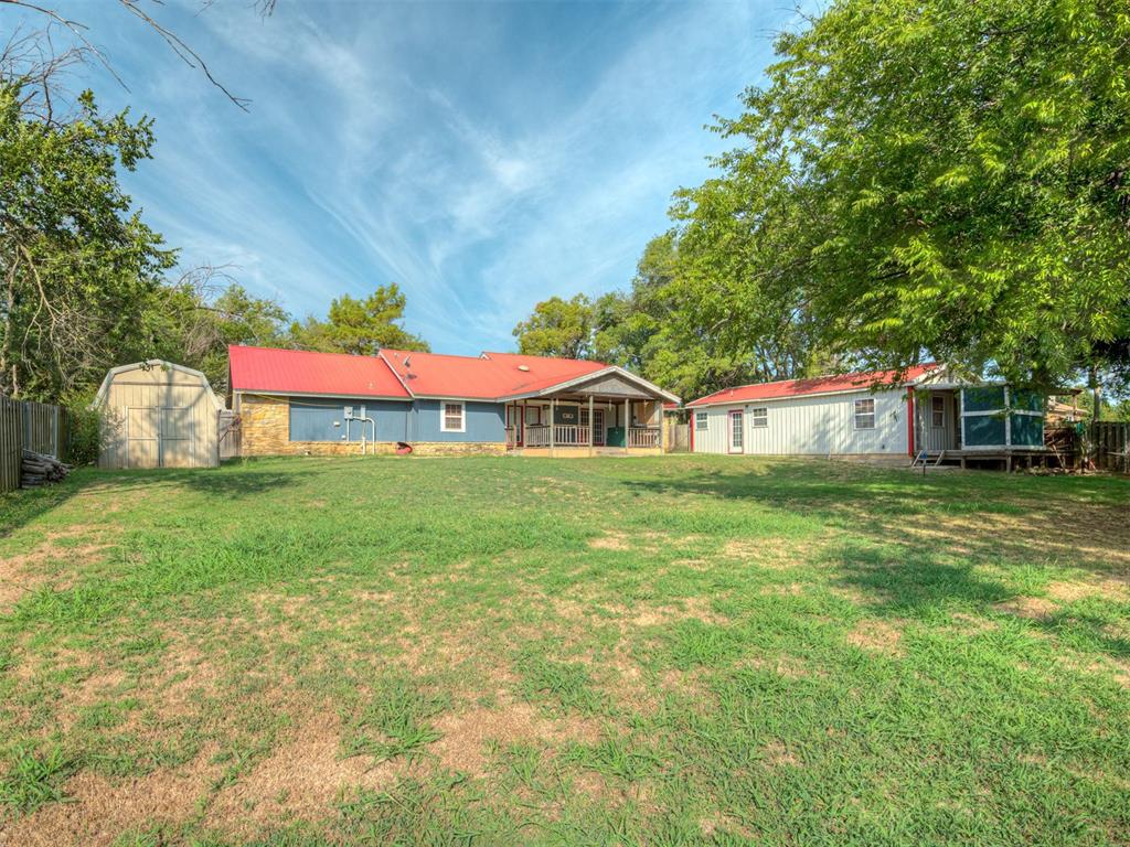1329 Oxford Road Property Photo 4