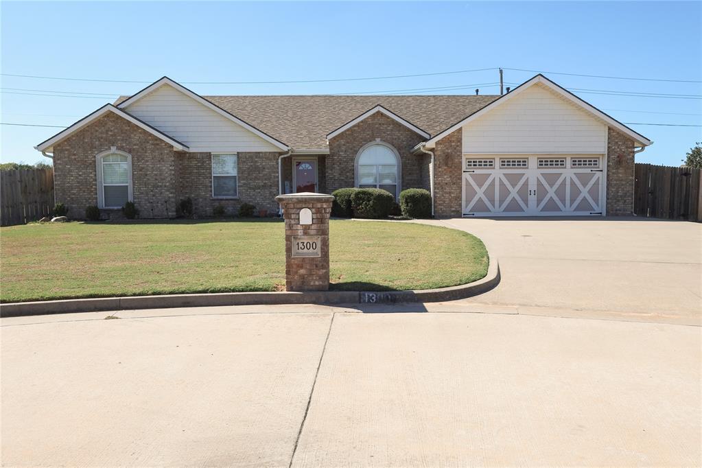 1300 Camelot Court Property Photo 1