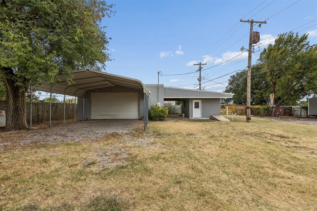 230 Se 60th Street Property Photo 28