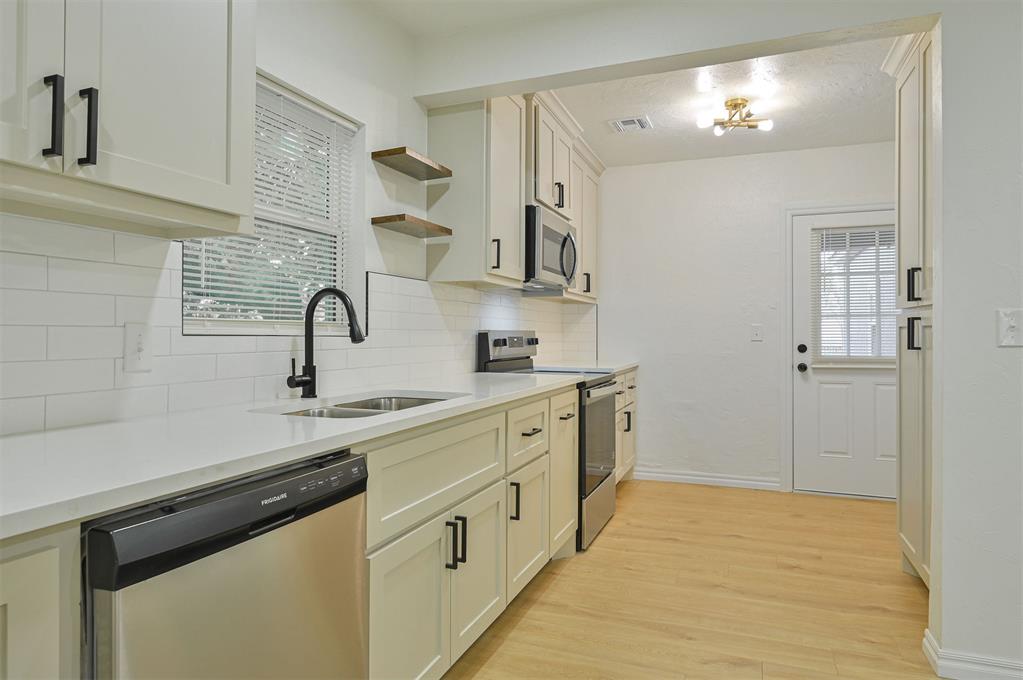 2317 Sw 30th Street Property Photo 12