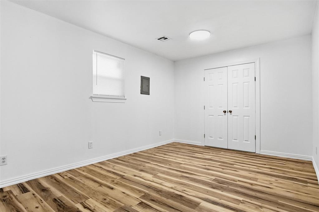 527 N Lahoma Avenue Property Photo 27