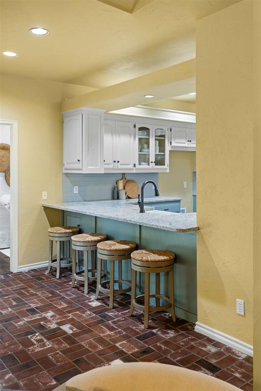 6108 Plum Thicket Road Property Photo 7