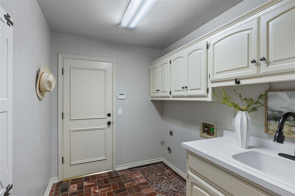 6108 Plum Thicket Road Property Photo 25