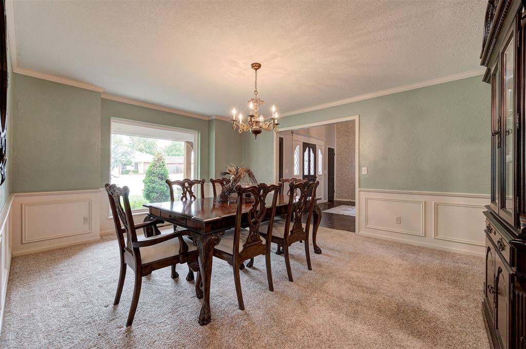 806 Glenmanor Drive Property Photo 16