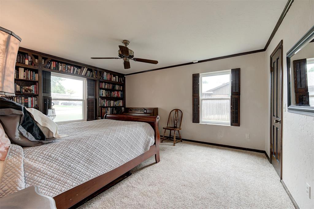 806 Glenmanor Drive Property Photo 22