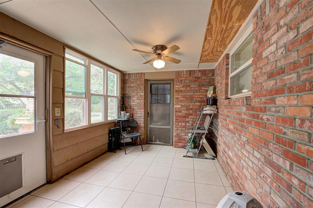 806 Glenmanor Drive Property Photo 30