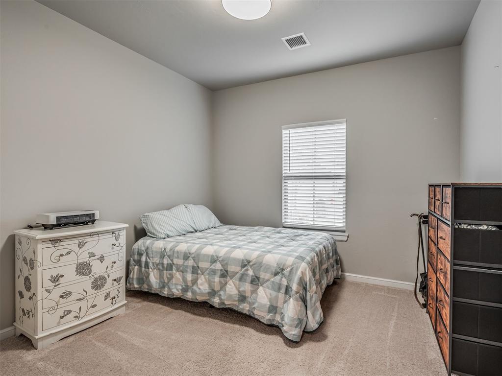 3017 Hollow Crest Lane Property Photo 32