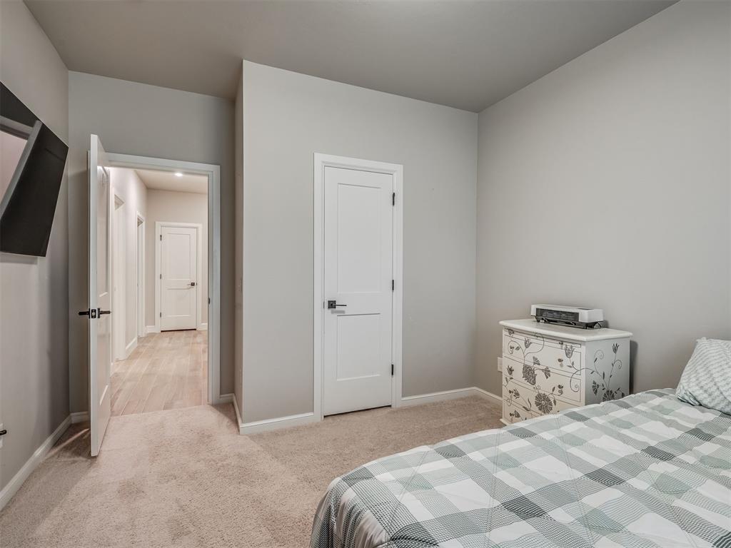 3017 Hollow Crest Lane Property Photo 33