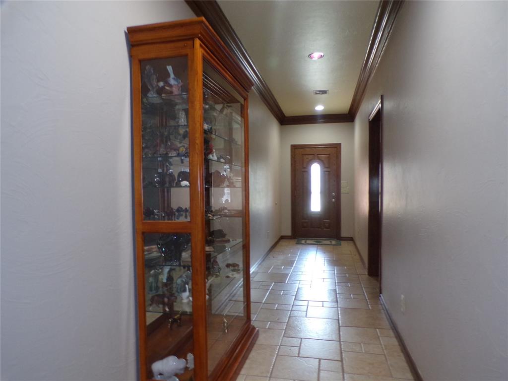 133 W 6th Street Property Photo 5
