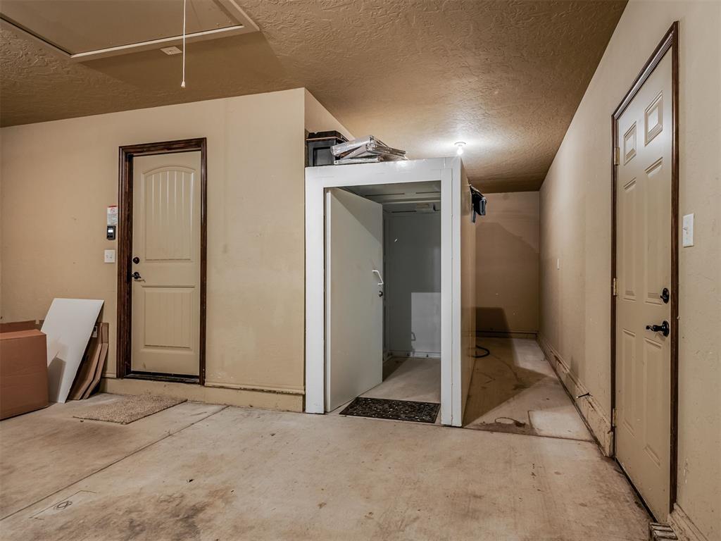 2704 Sw 96th Court Property Photo 45