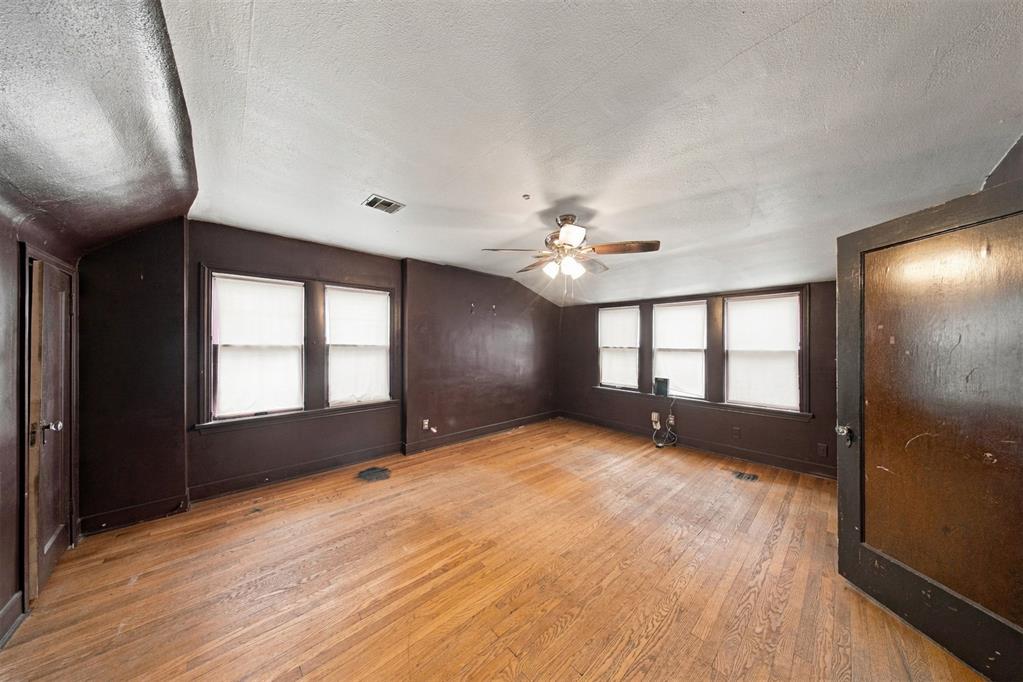 2626 Nw 13th Street Property Photo 17