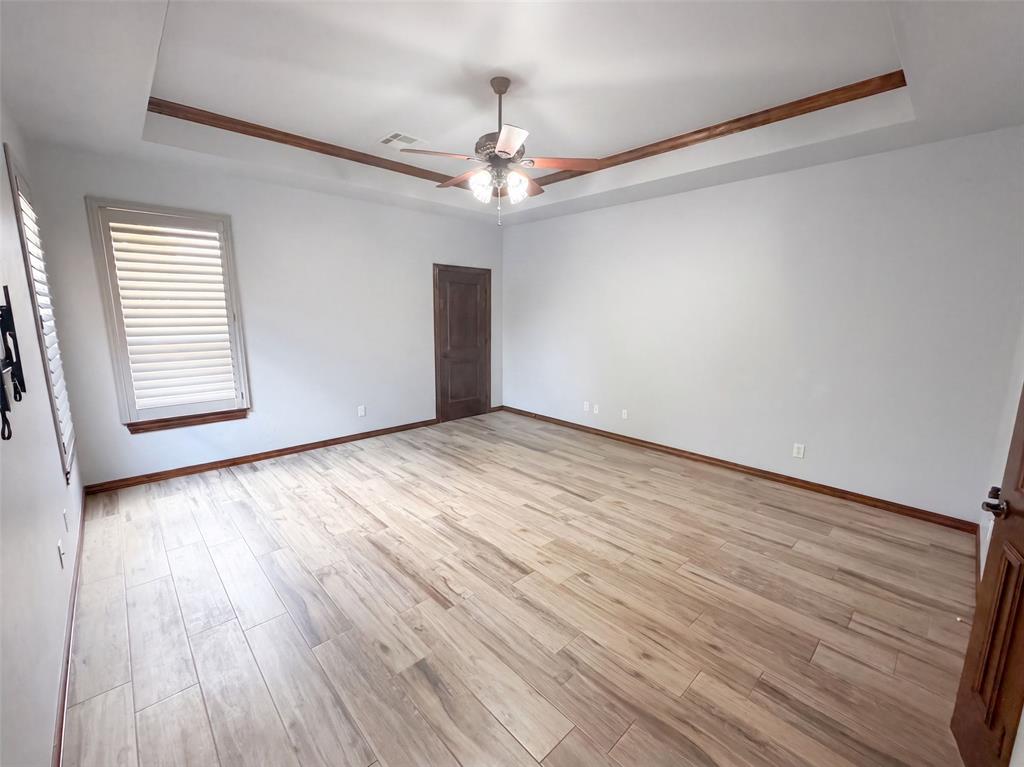 1017 W Camellia Way Property Photo 4