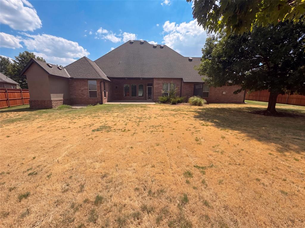 1017 W Camellia Way Property Photo 5