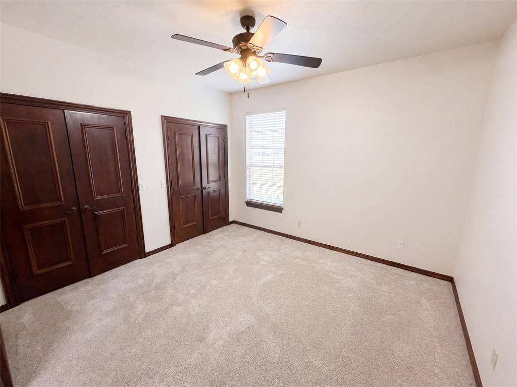 1017 W Camellia Way Property Photo 8