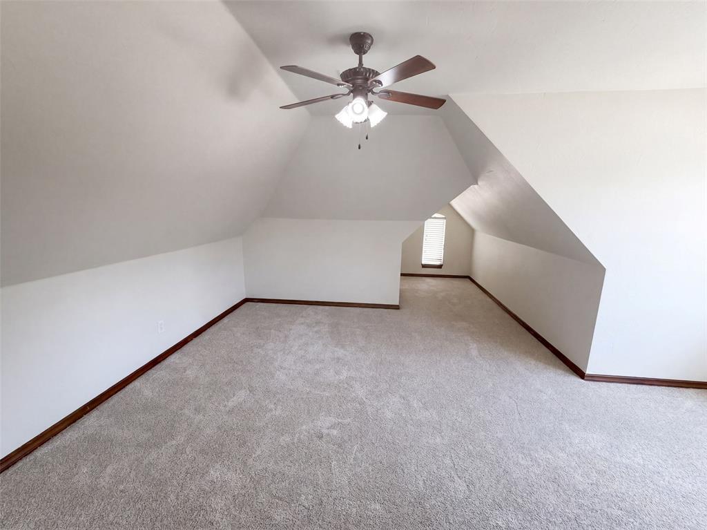 1017 W Camellia Way Property Photo 15