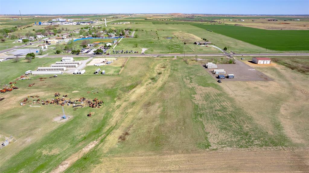 20880 Highway 152 Property Photo 3