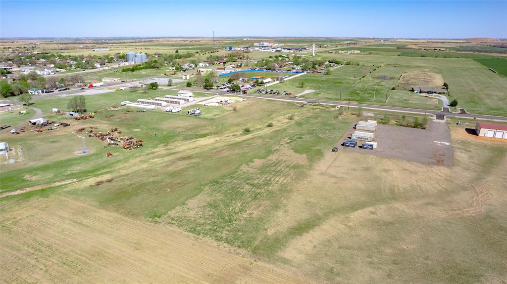 20880 Highway 152 Property Photo 4
