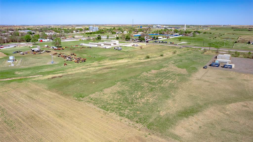 20880 Highway 152 Property Photo 5