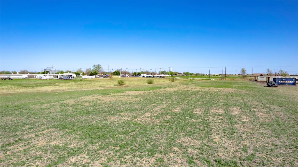 20880 Highway 152 Property Photo 8
