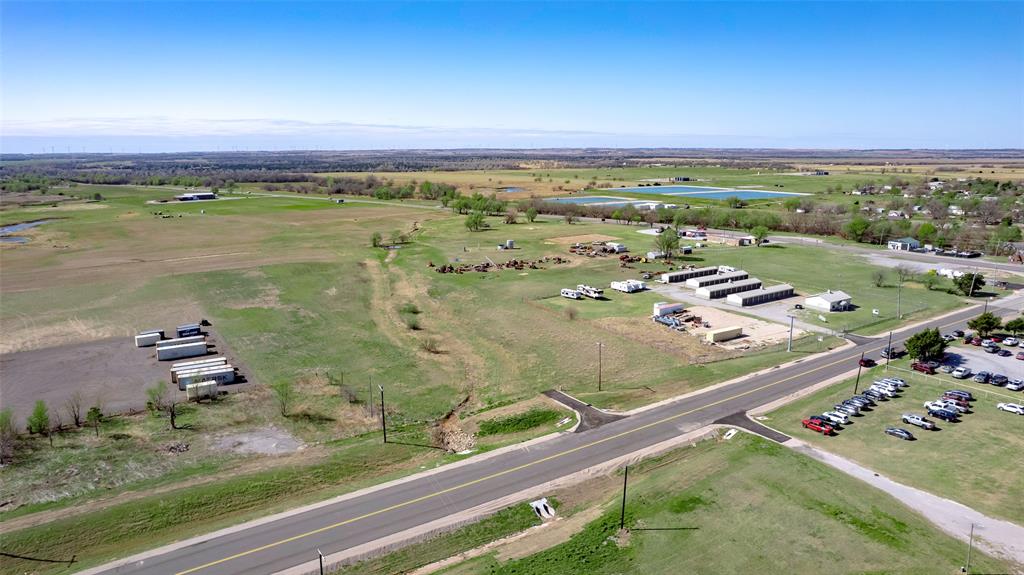 20880 Highway 152 Property Photo 14
