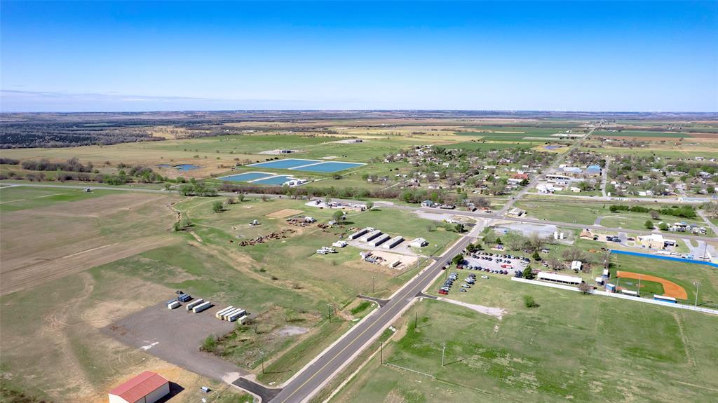 20880 Highway 152 Property Photo 18