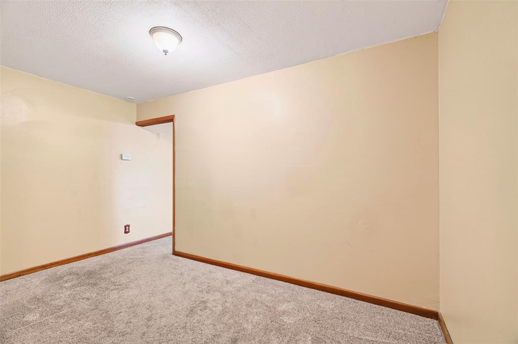 860 Park Avenue Property Photo 4