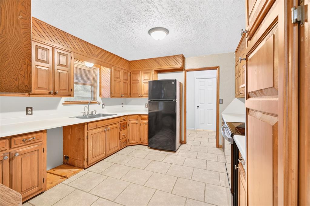 860 Park Avenue Property Photo 9