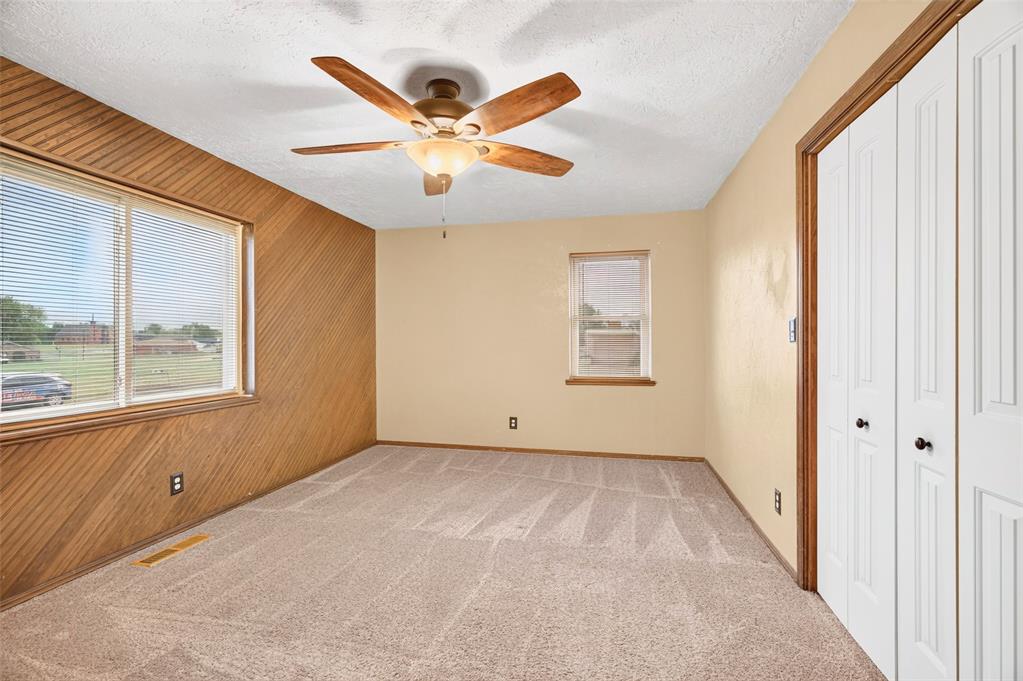 860 Park Avenue Property Photo 13