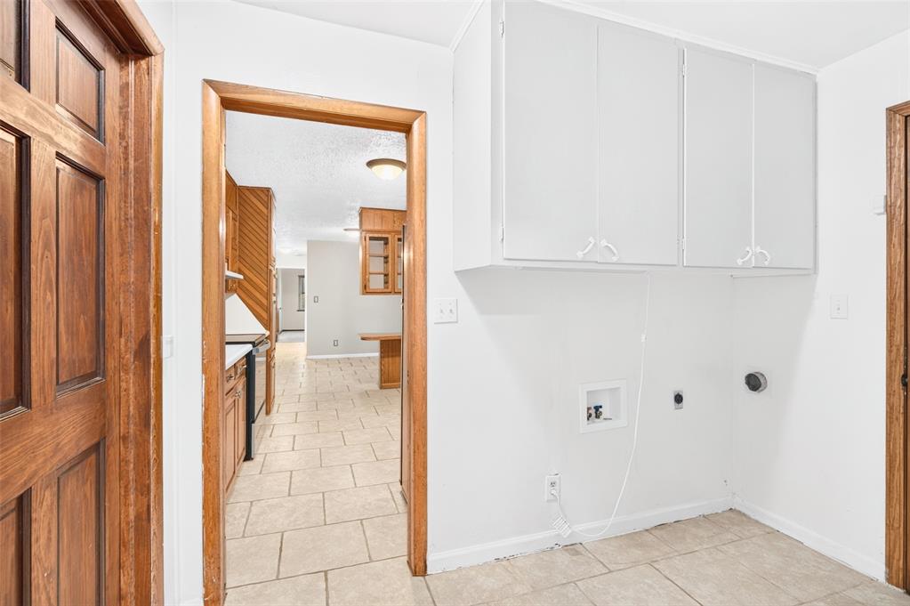 860 Park Avenue Property Photo 17