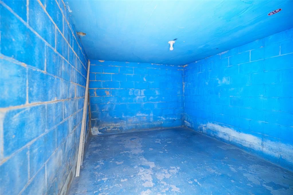 860 Park Avenue Property Photo 29