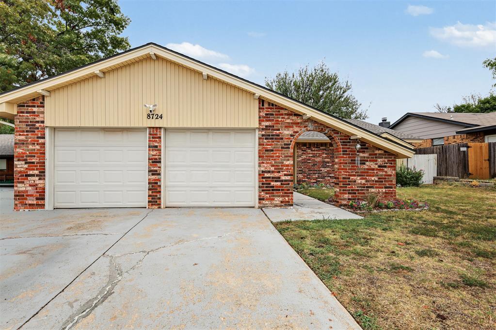 8724 Dena Lane Property Photo 1